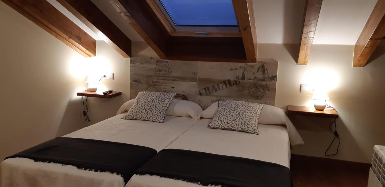 La Mediana Del Sella Lejlighedshotel Ribadesella Eksteriør billede